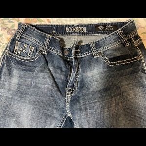 Rock and roll cowgirl jeans 33 x 32.